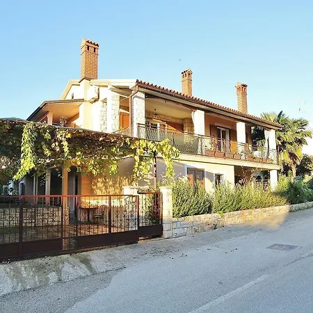 Licul 413 Apartmán Novigrad Istria